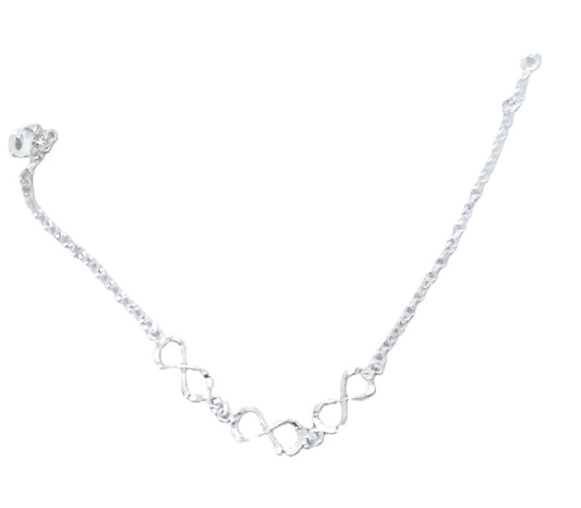 pulseira em prata com pingente de infinito