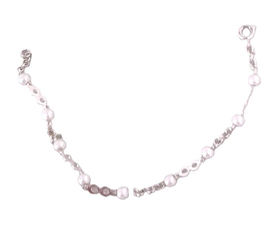 pulseira de prata com perola e pingente infinito